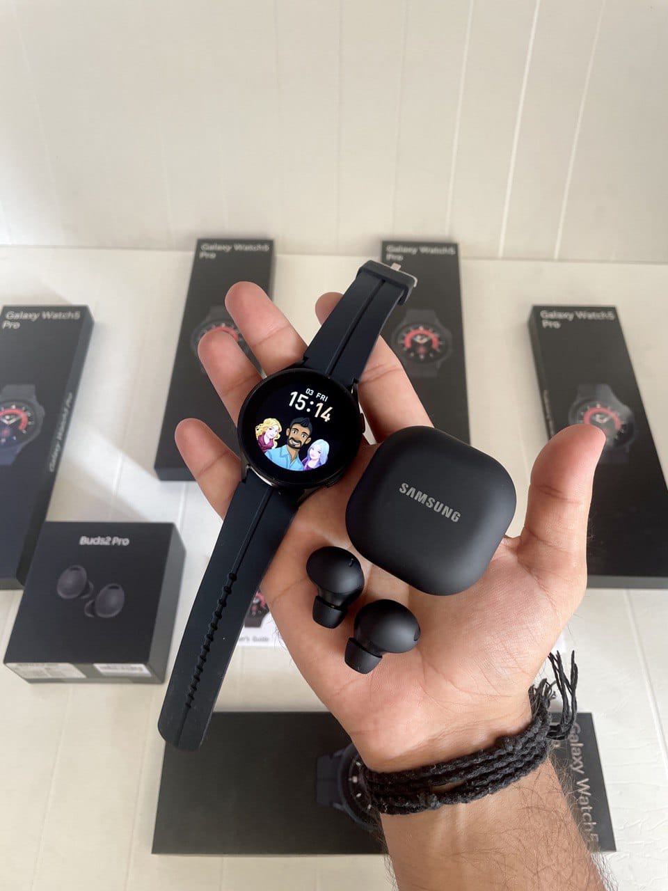 Samsung Classy Galaxy Buds2 pro with Galaxy Active5 Smartwatch Combo